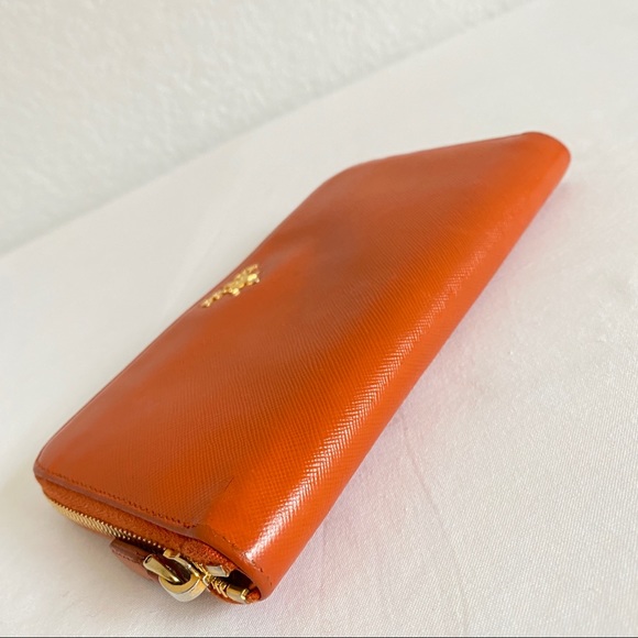 Prada zip around wallet - Picture 13 of 14